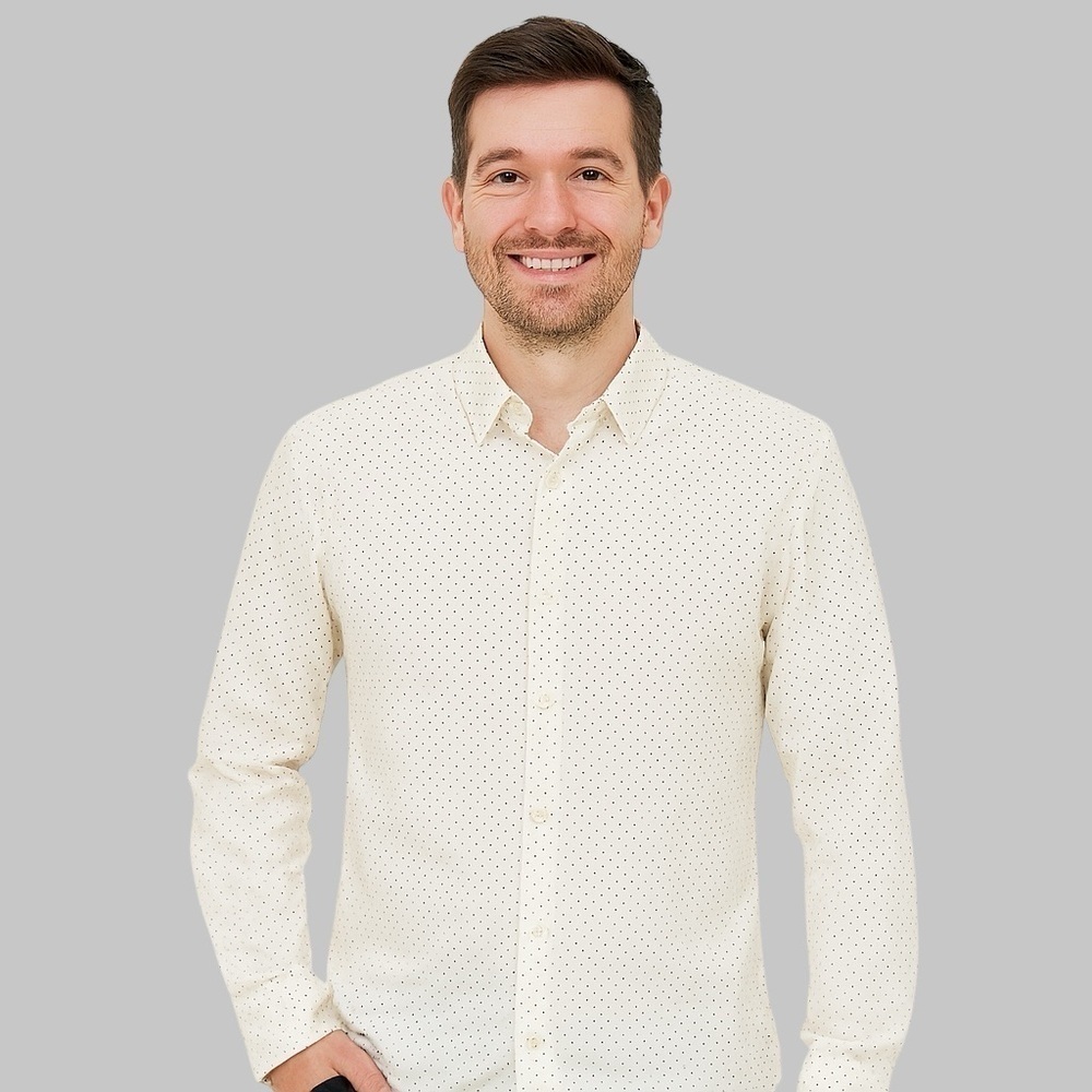 STANTT Men's Cream and Black Dot Shirt Size 16.5